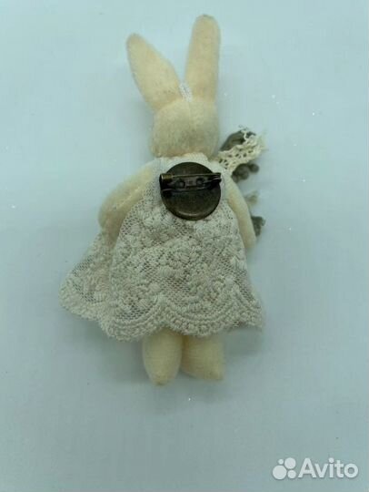 Кролик брошь бохо новая
