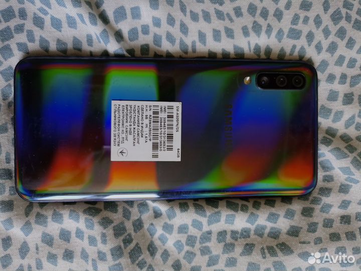 Samsung Galaxy A50, 4/64 ГБ