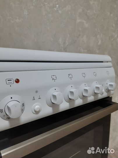 Плита газовая deLuxe