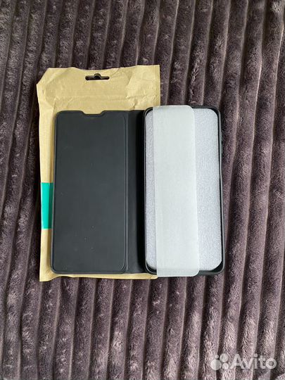 Чехлы на телефоны iPhone 8 plus и samsung