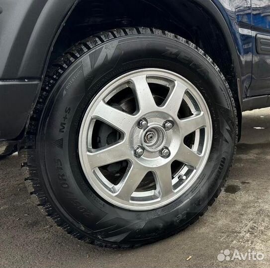 Комплект зимних колес R15 на Хонду CR-V RD1