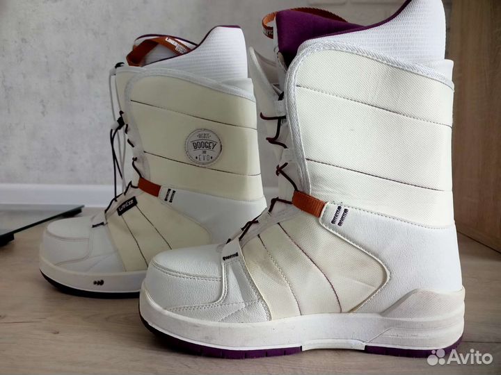Сноубордические ботинки размер 38-39