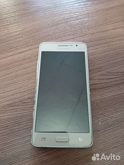 Телефон Samsung