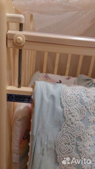 Детская кроватка Аскона с маятником и ящиком