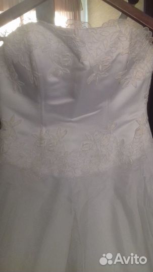 Свадебное платье