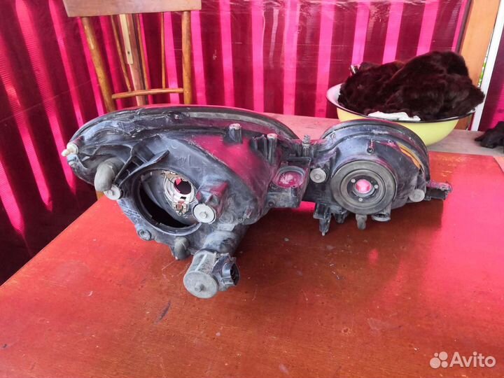 Фара Лексус GS300, GS400, GS430 левая