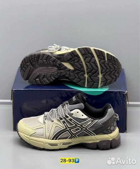 Кроссовки женские Asics