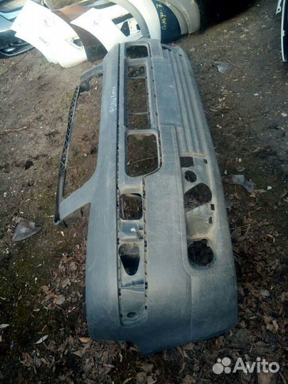 Volkswagen transporter T5 Бампер передний