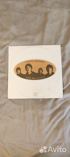 Виниловые пластинки the beatles
