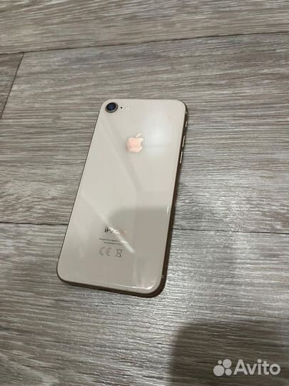 iPhone 8, 128 ГБ