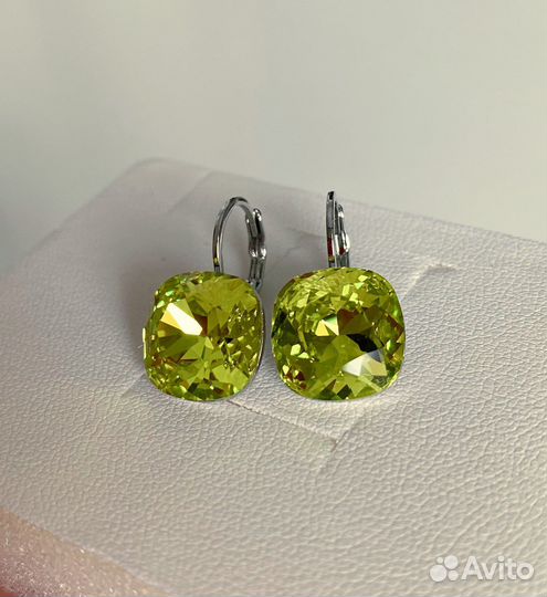 Серьги с кристалами swarovski