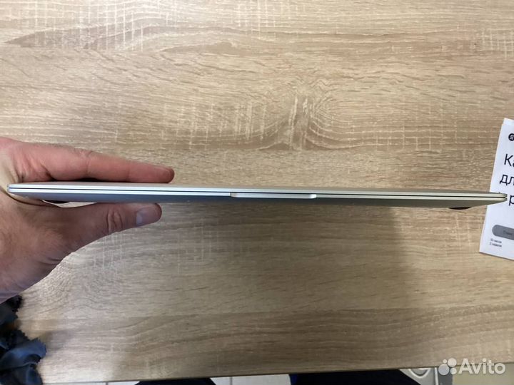 Apple MacBook 13 m1 256 Гб 16 RAM