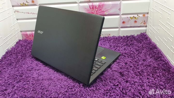 Acer Intel Core i5 GeForce 940mx