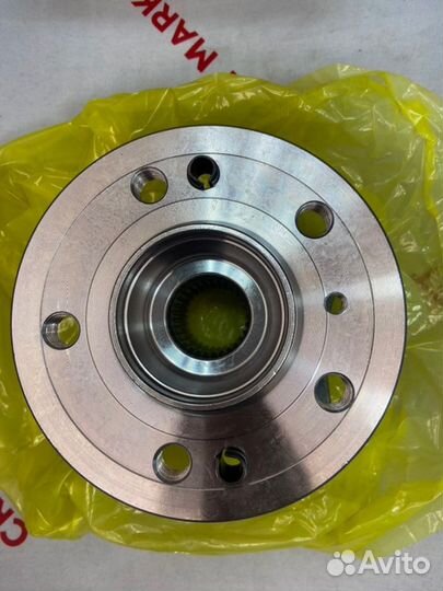 Подшипник ступицы передний