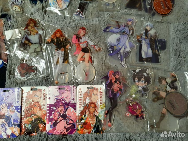 Мерч Nu:Carnival (фигурки, значки, брелоки и т.д)