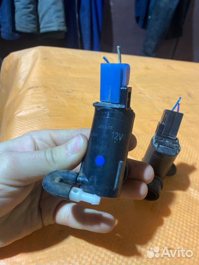 Насос омывателя daihatsu yrv 2000