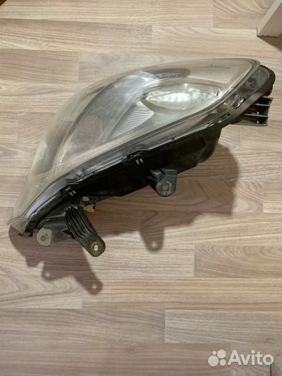 Фара правая оригинал nissam almera g15