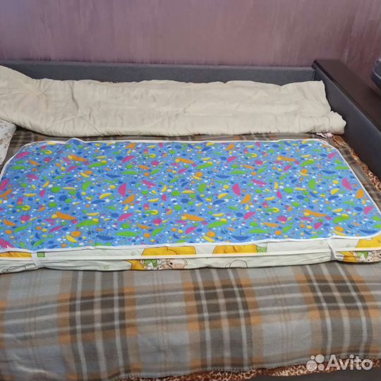 Детская кроватка трансформер с комодом и маятником