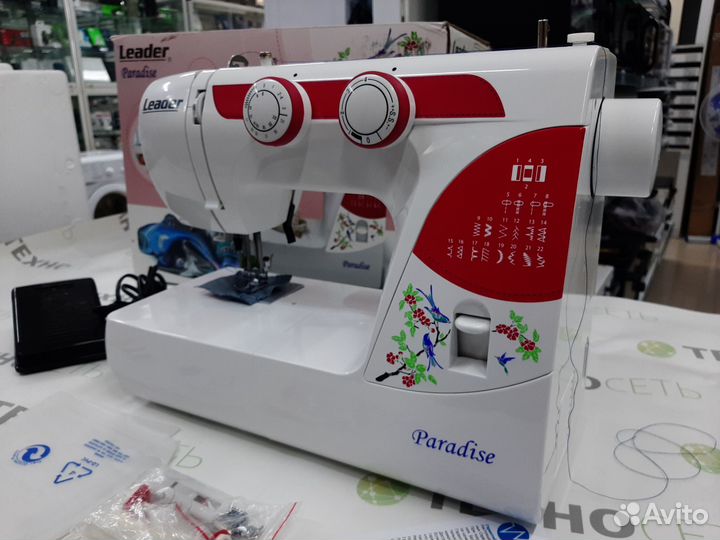 Швейная машина Leader Paradise