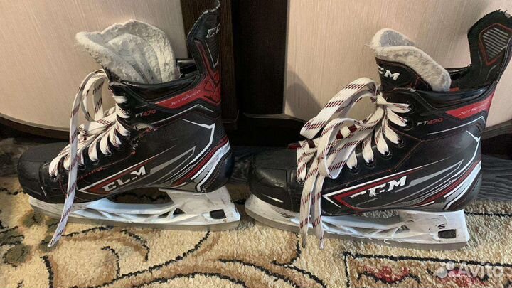 Продам коньки хоккейные юниорские