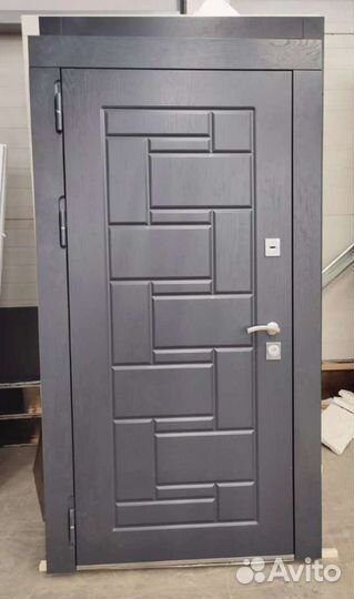 Дверь входная