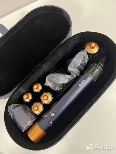 Стайлер Dyson для коротких волос HS01