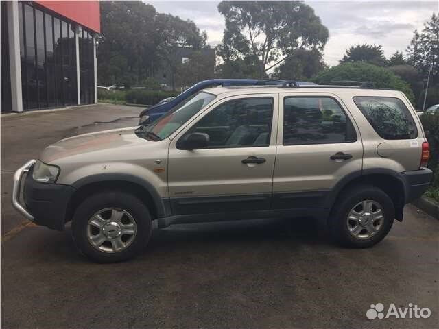 Разбор на запчасти Ford Escape 2001-2006