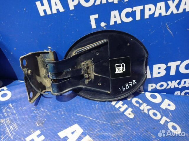 Лючок бензобака Ваз Лада Калина седан 11183 2010