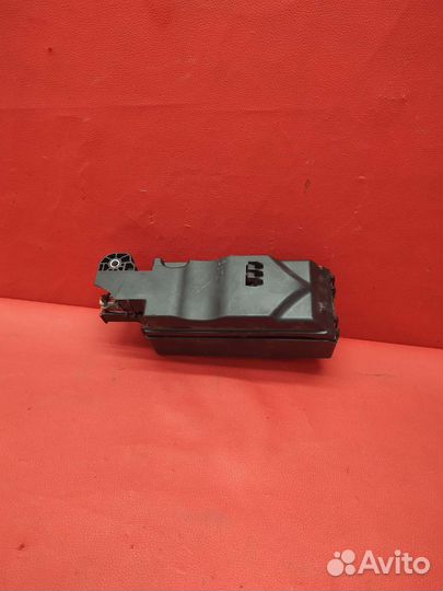 Блок предохранителей Jaguar F-pace