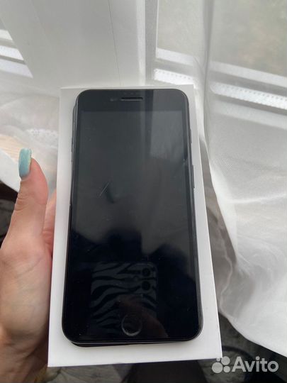 iPhone 7 Plus, 32 ГБ