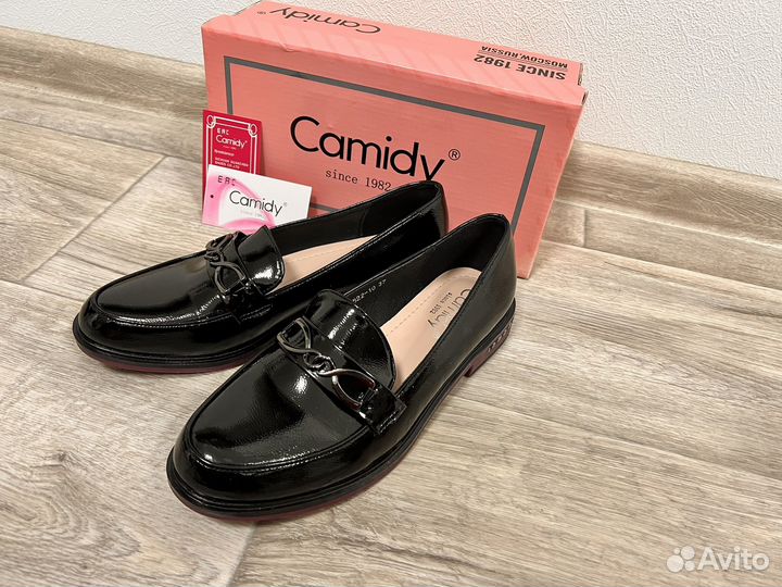 Туфли camidy 37 размер новые