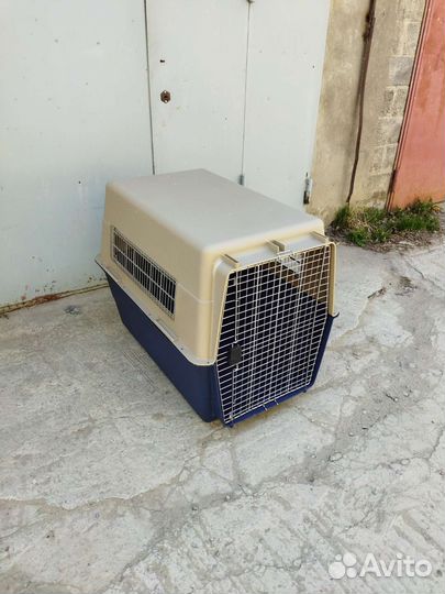 Бокс для перевозки собак