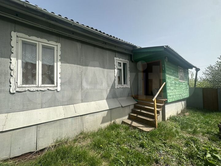 Дом 30,1 м² на участке 8,21 га