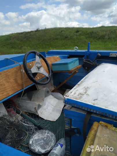 Лодка пластик