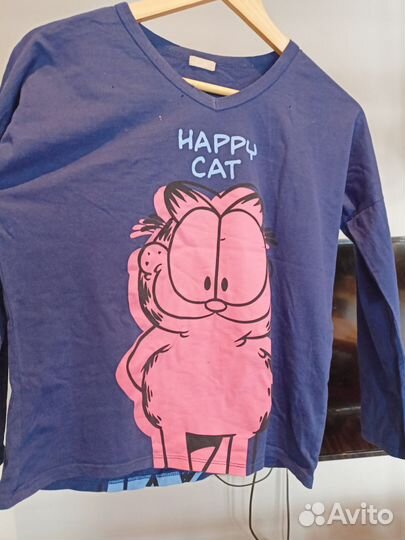 Вещи на женщину и девочку