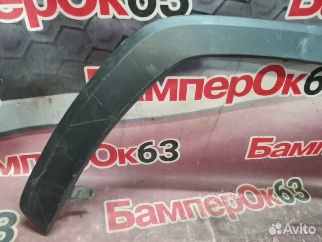 Накладка крыла передняя левая Toyota RAV4