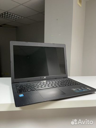 Ноутбук asus x553m