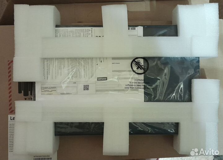 Ноутбук новый в коробке
