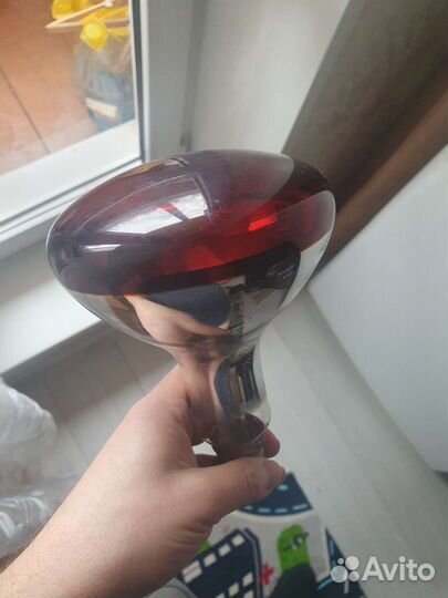 Красная лампа