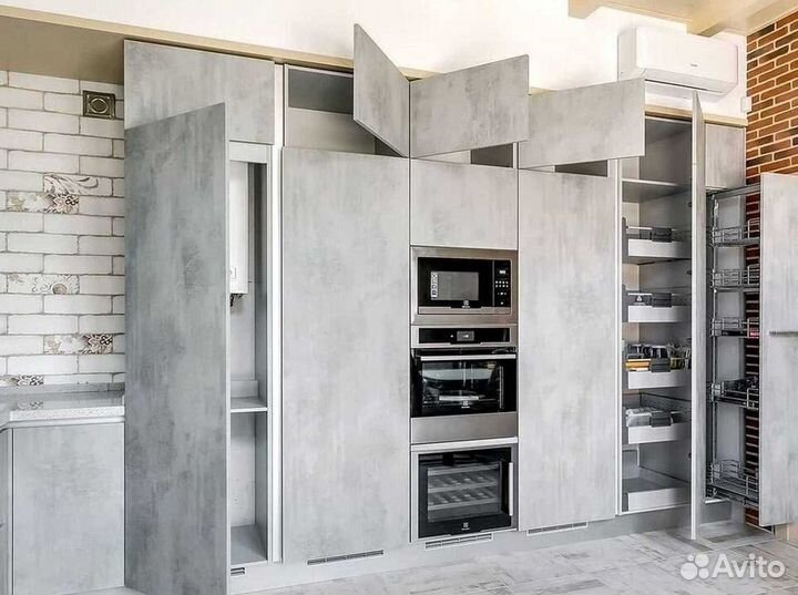 Кухонный гарнитур 