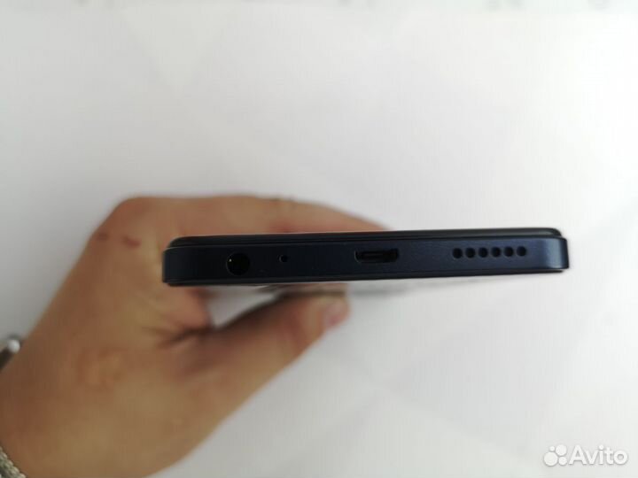 Infinix Smart 7, 3/64 ГБ