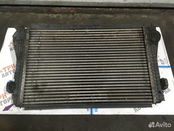 Фольксваген Гольф Радиатор интеркулера