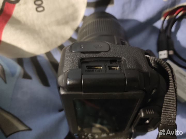 Canon eos 650d + canon 18-55 mm efs 3.5-5.6