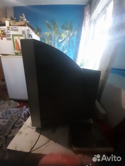 Продам телевизор