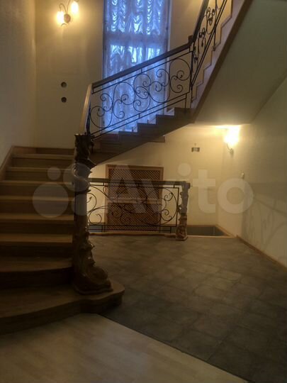 Дом 265 м² на участке 10 сот.