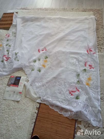 Красивые капроновые шторы разные,пледы