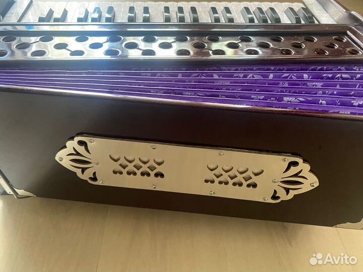 Фисгармония новая