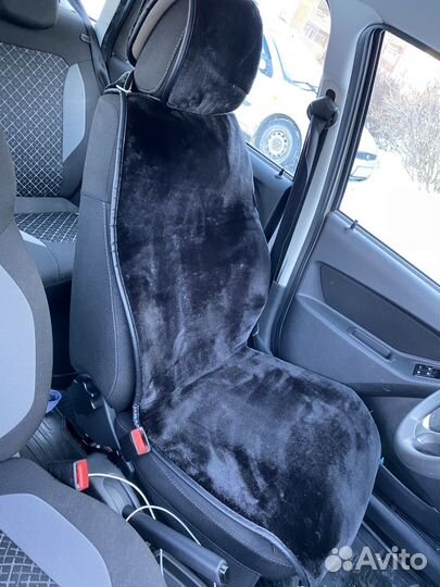Меховые накидки на сидения авто