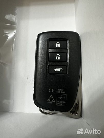 Ключ Lexus NX200 / 300H Lexus LX450D / LX570