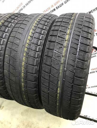 Bridgestone Blizzak Revo GZ 215/60 R17 96S